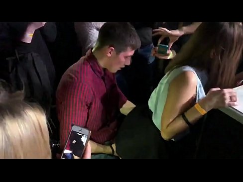 ❤️ Sex real într-un club de noapte rusesc. O rusoaică de 18 ani în anus și vagin futută într-un club de noapte ❌  at ro.port-amurasso.ru ❌️